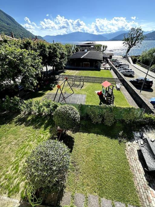 Lilly Del Lago Maggiore Castelveccana Eksteriør billede